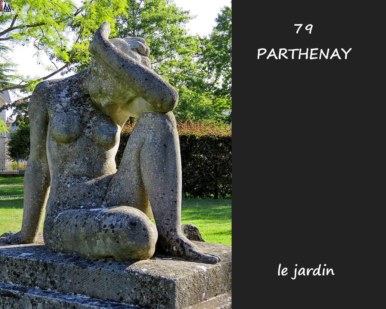 79PARTHENAY_jardin_1014.jpg
