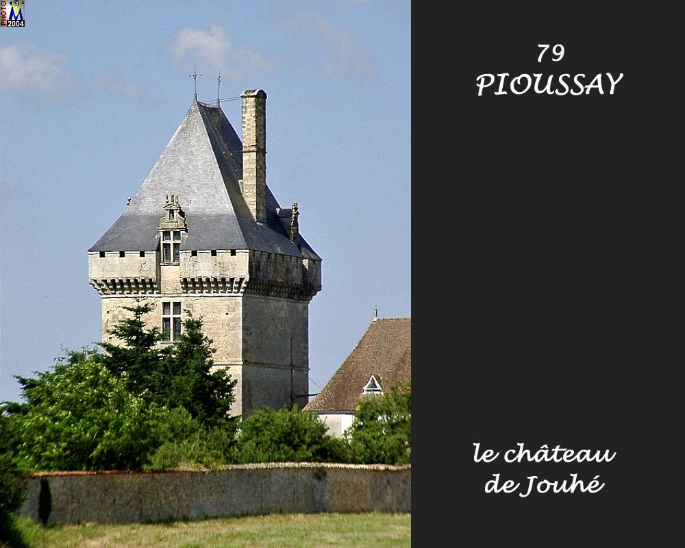 79PIOUSSAY_chateau_106.jpg