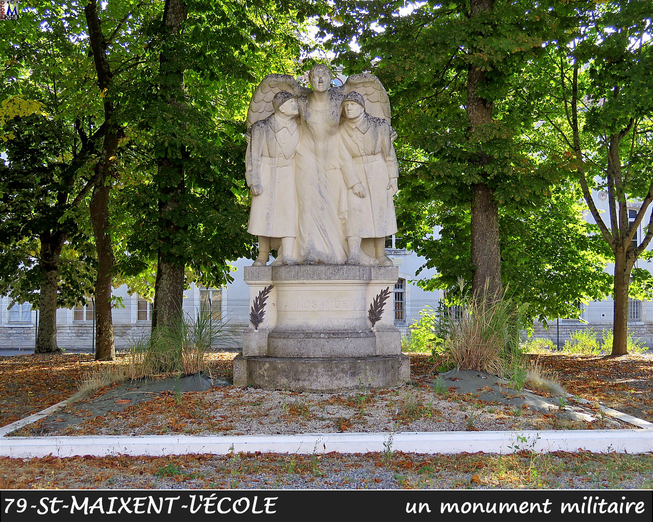 79StMAIXENT-ECOLE_morts_1014.jpg
