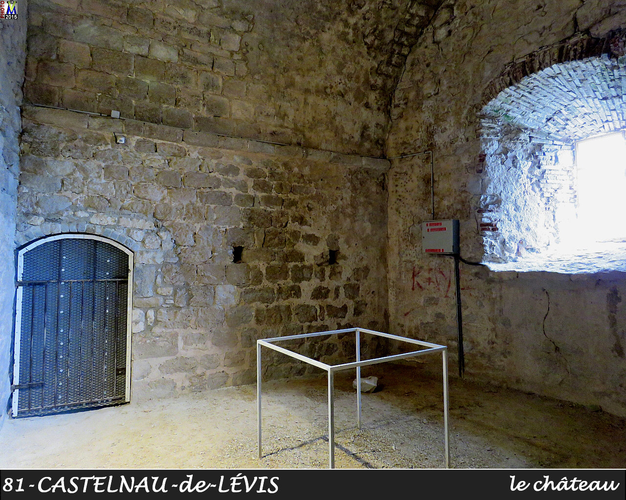 81CASTELNAU-LEVIS_chateau_130.jpg