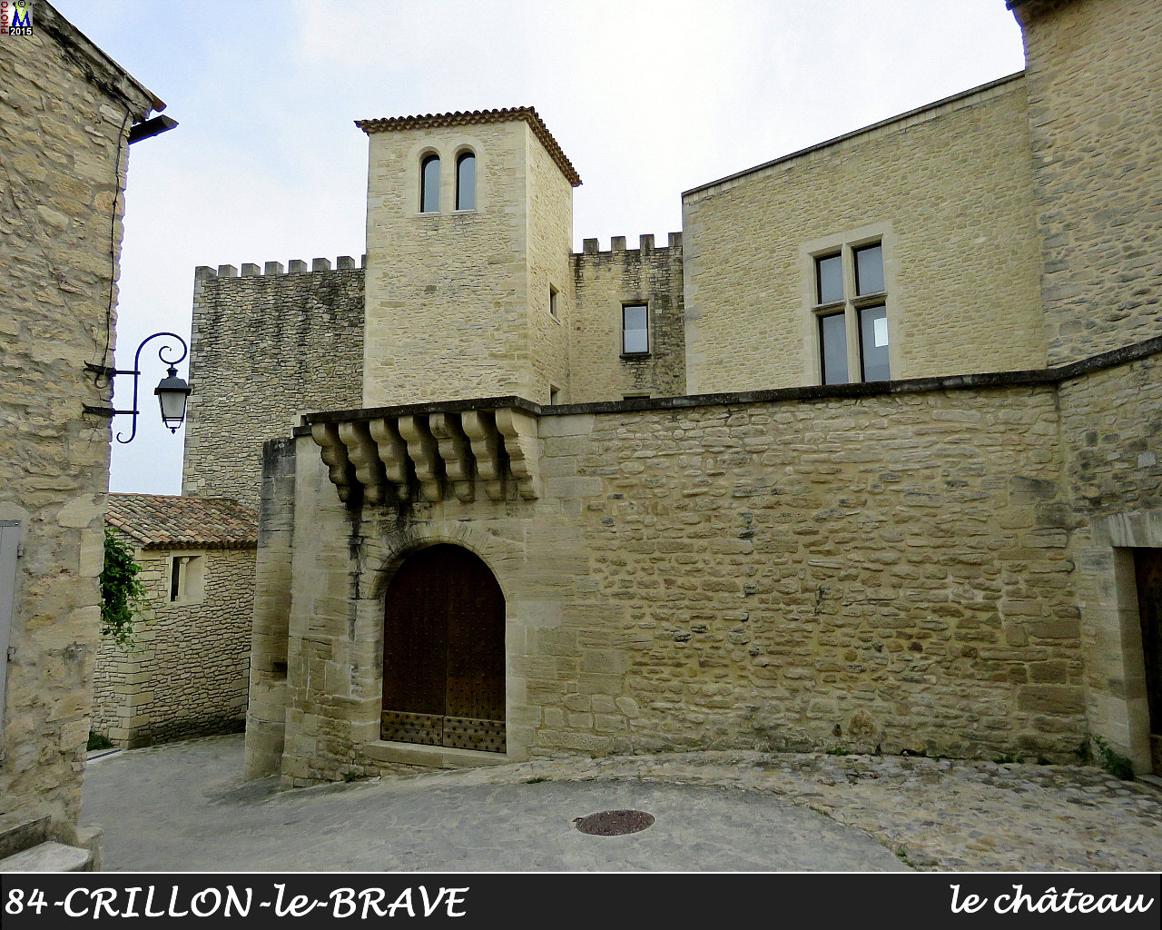 84CRILLON-BRAVE_chateau_100.jpg