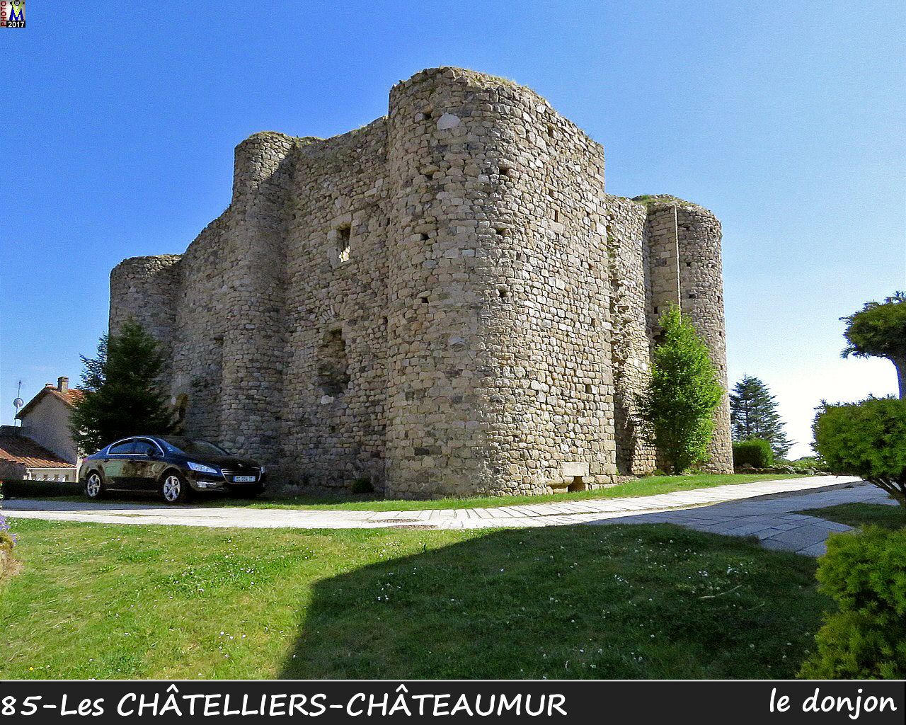 85CHATELLIERS-CHATEAUMUR_chateau_1002.jpg