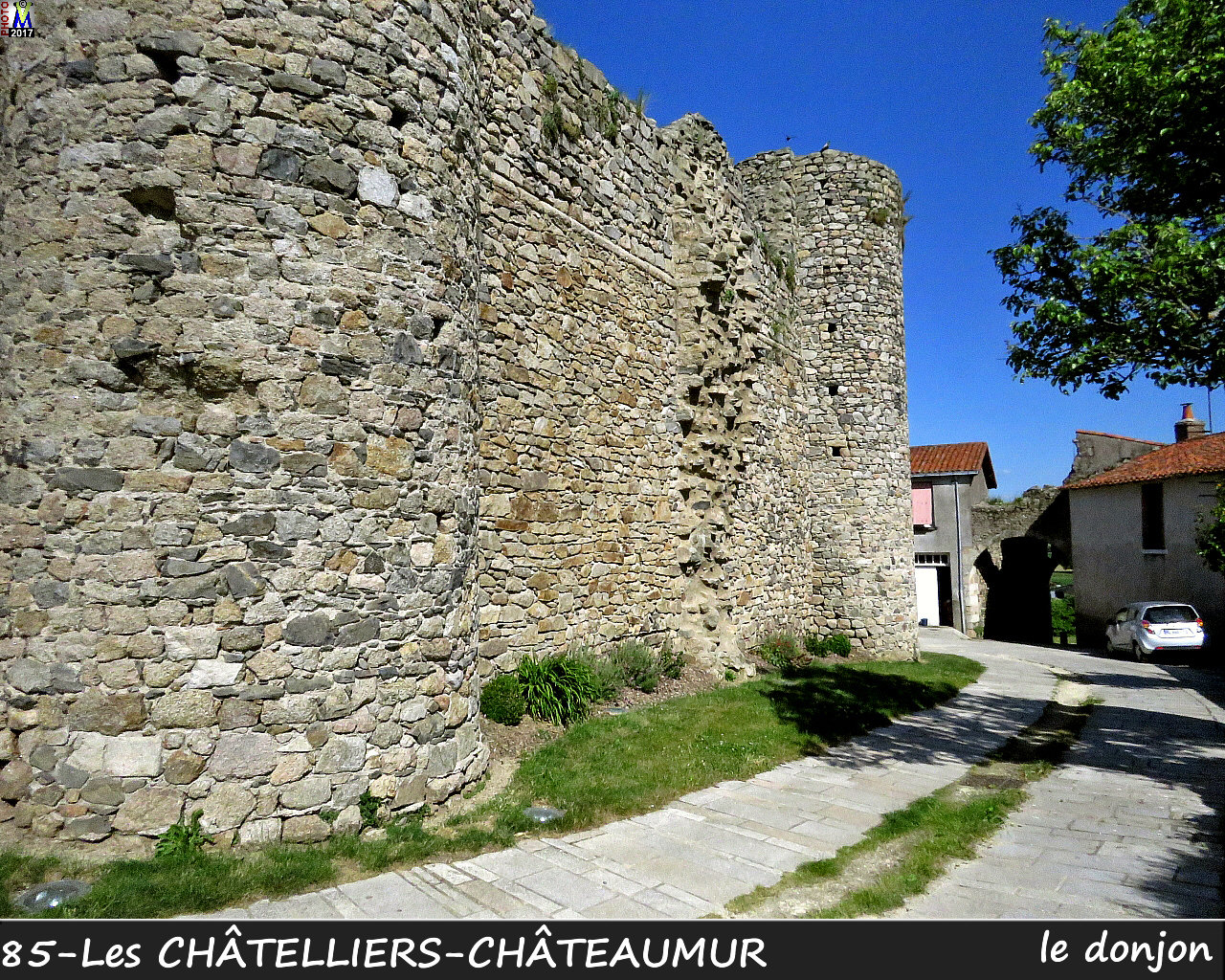 85CHATELLIERS-CHATEAUMUR_chateau_1010.jpg