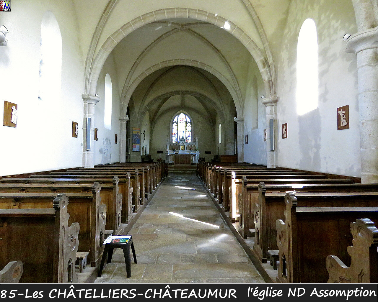 85CHATELLIERS-CHATEAUMUR_eglise_1100.jpg