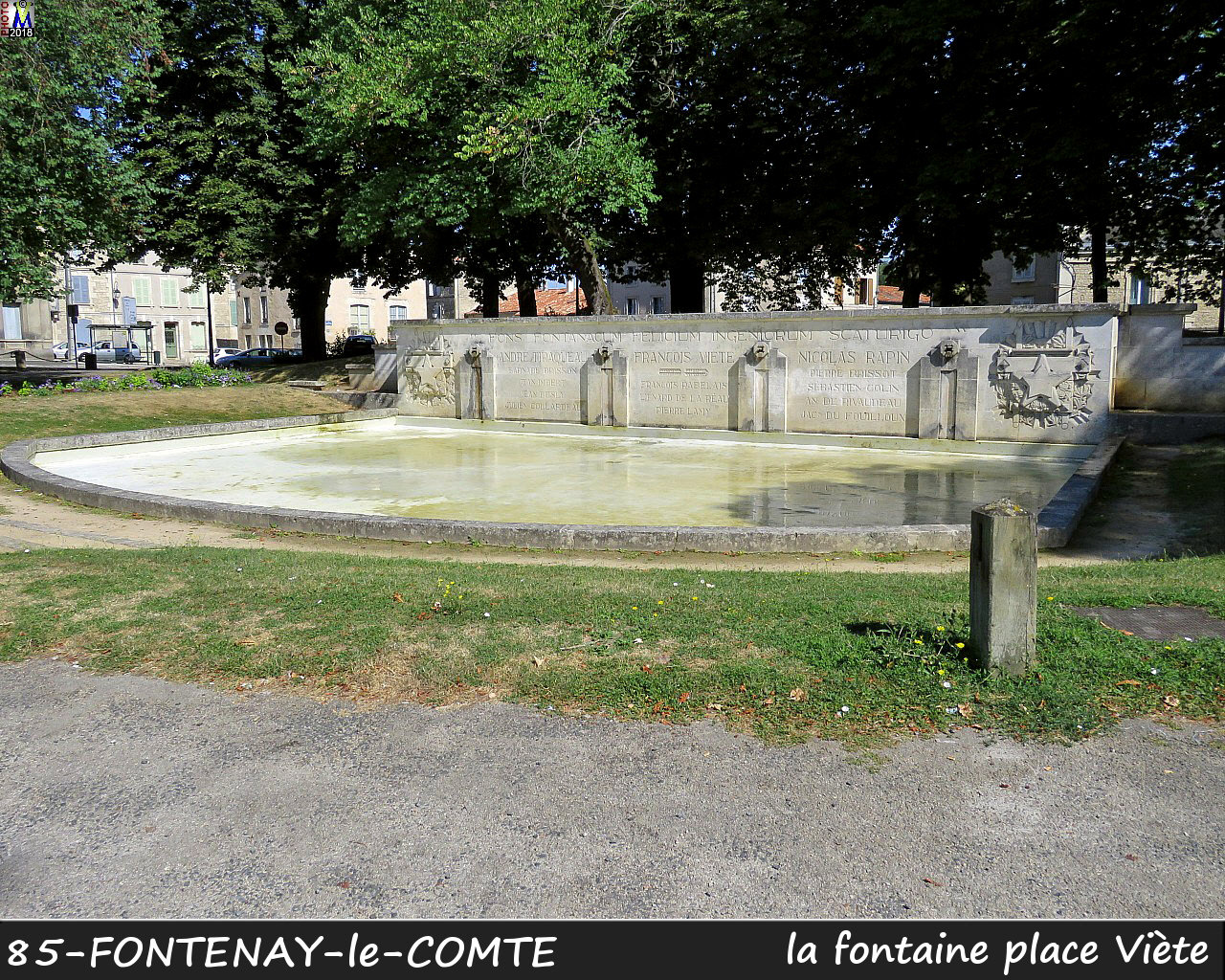 85FONTENAY-COMTE_fontaine_1000.jpg