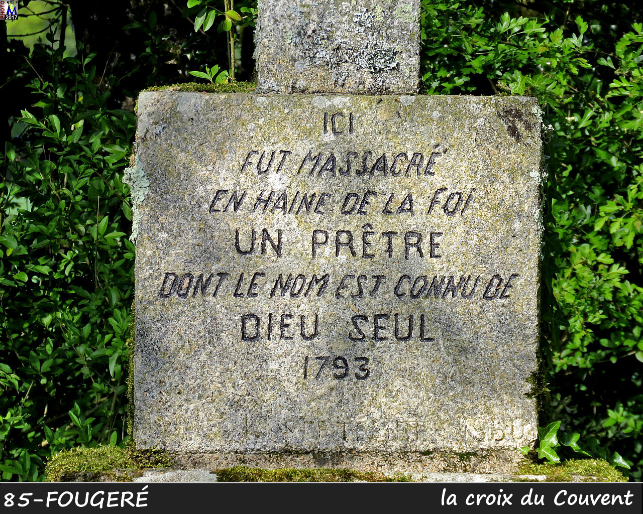 85FOUGERE_couvent_1002.jpg