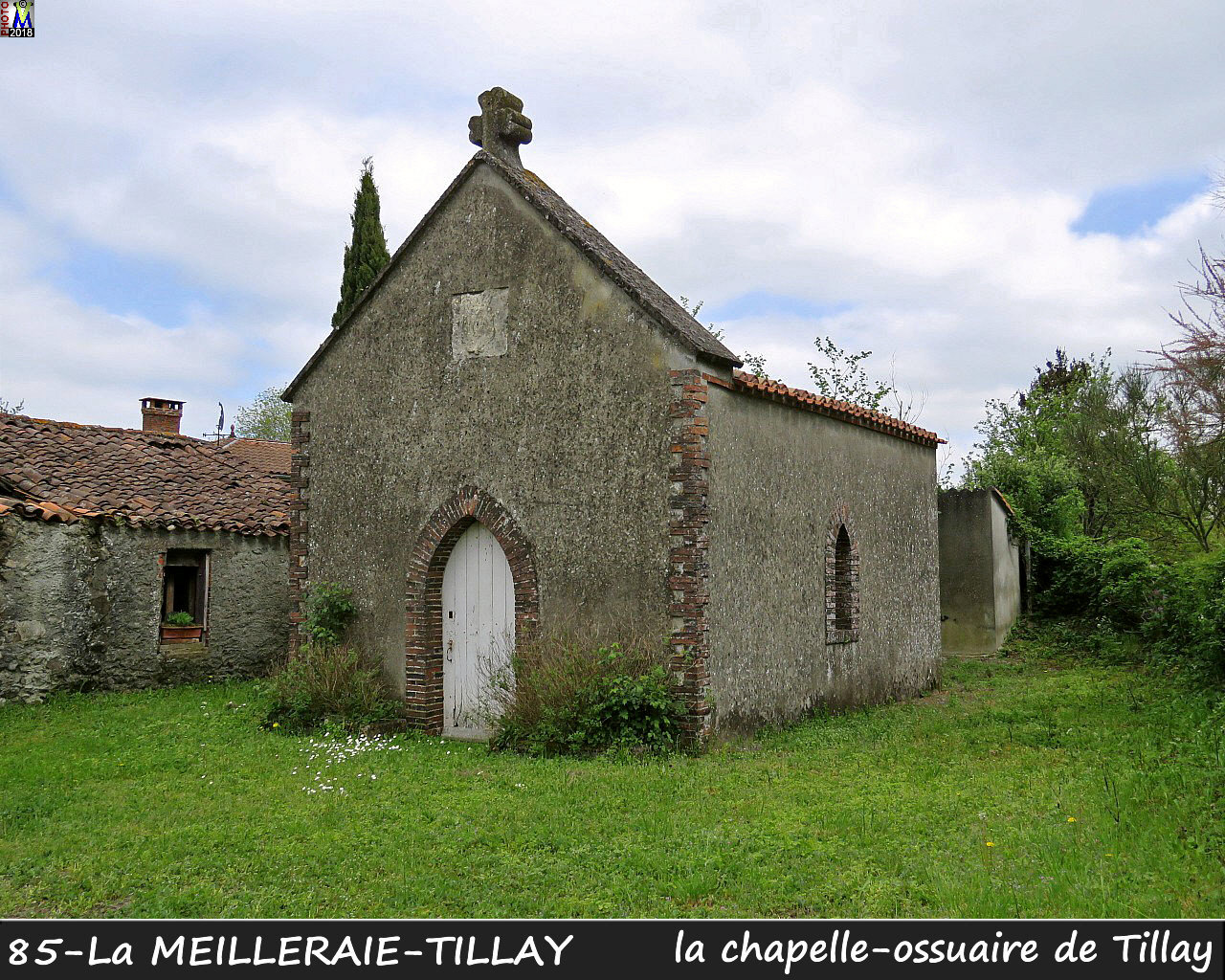 85MEILLERAIE-TILLAYzTILLAY_chapelle_100.jpg