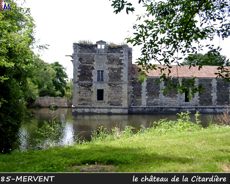85MERVENT_chateau_106.jpg