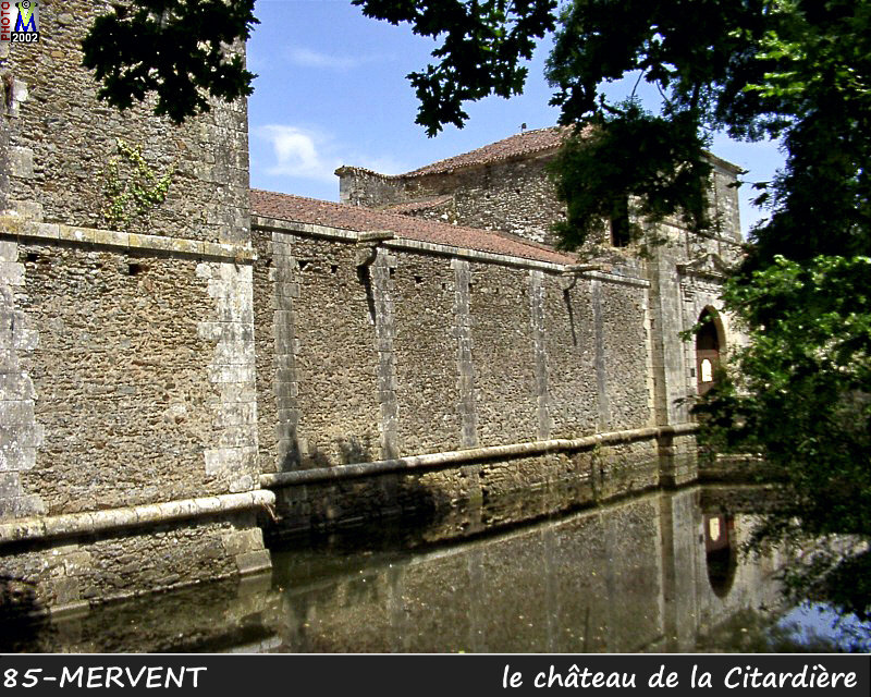 85MERVENT_chateau_108.jpg