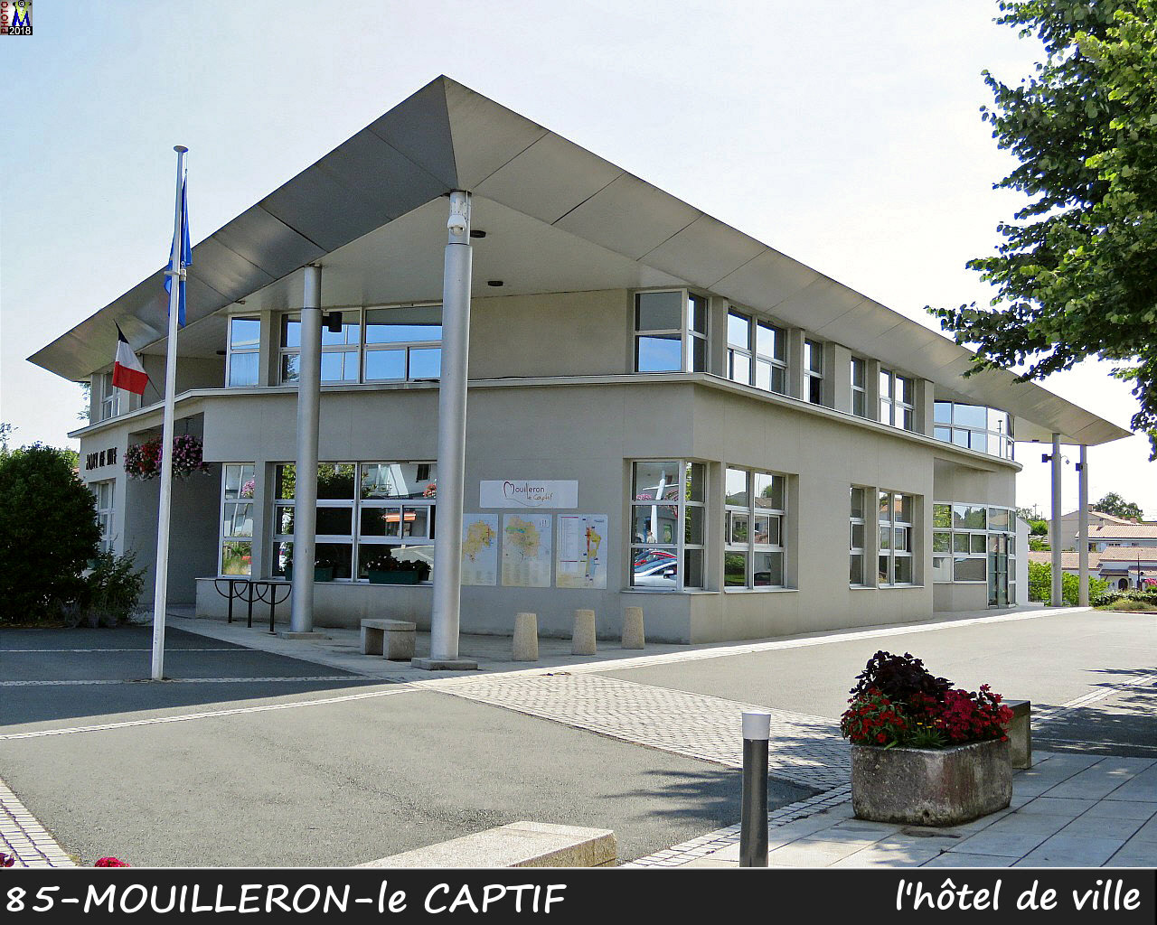 85MOUILLERON-CAPTIF_mairie_1002.jpg
