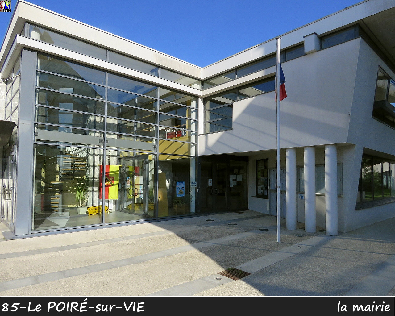 85POIRE-VIE_mairie_1002.jpg