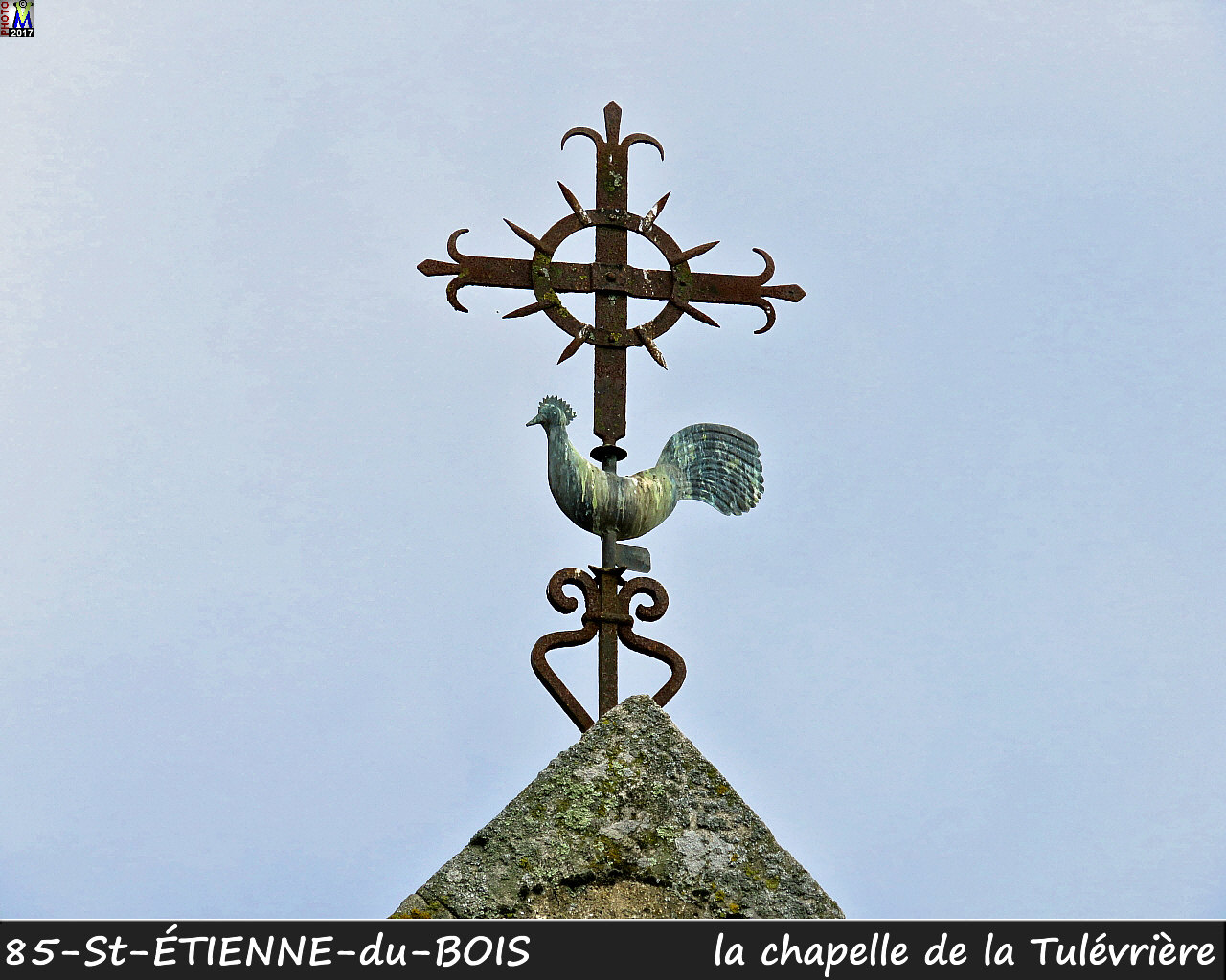 85St-ETIENNE-du-BOIS_chapelle_108.jpg