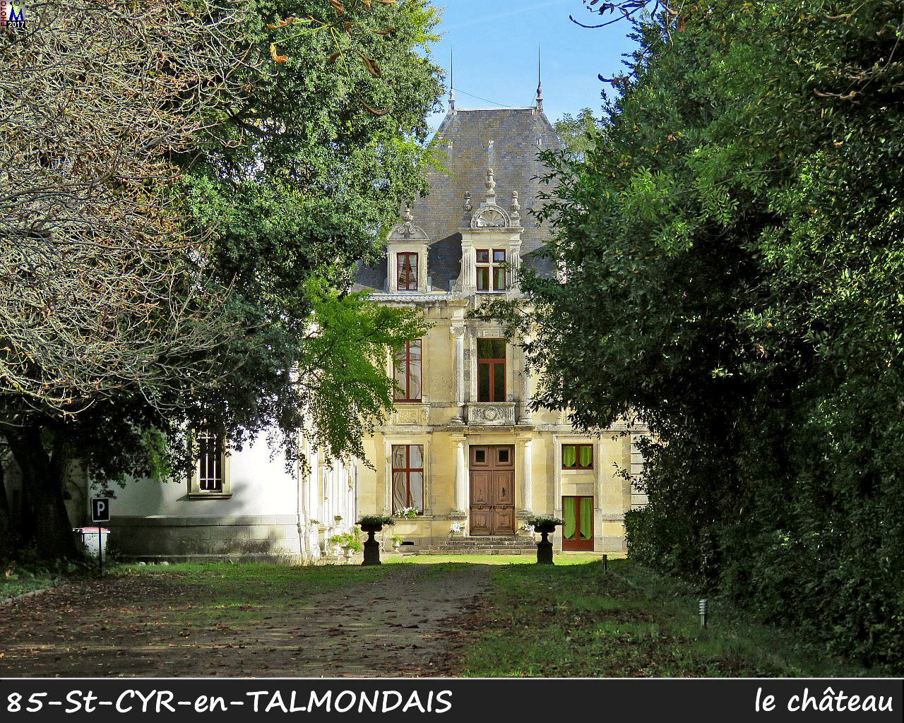 85StCYR-TALMONDAIS_chateau_1000.jpg