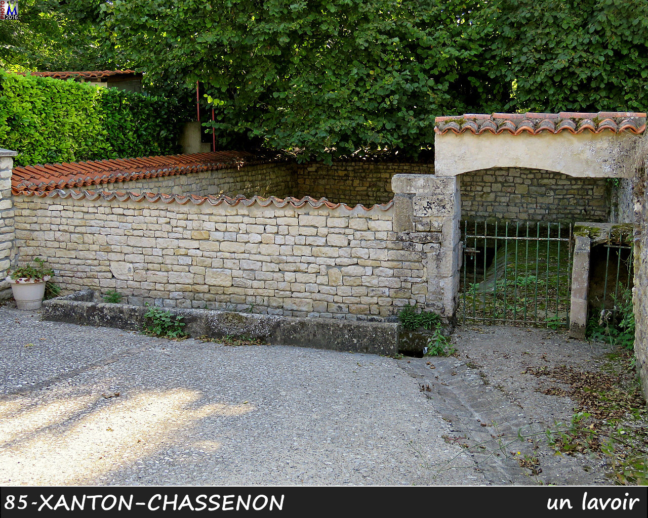 85XANTON-CHASSENON_lavoir_1000.jpg
