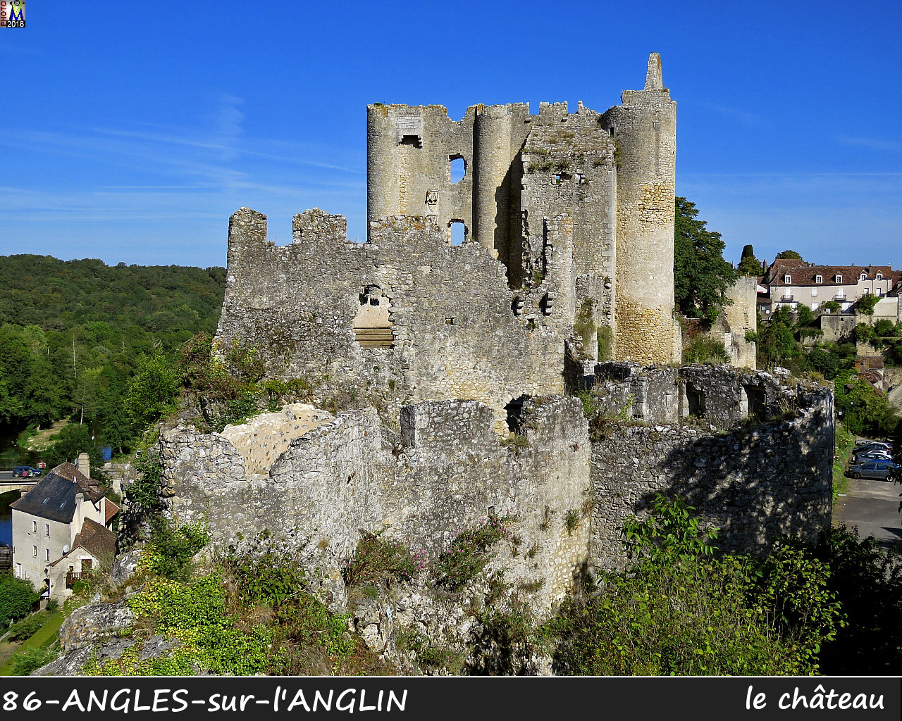 86ANGLES-S-ANGLIN_chateau_1018.jpg