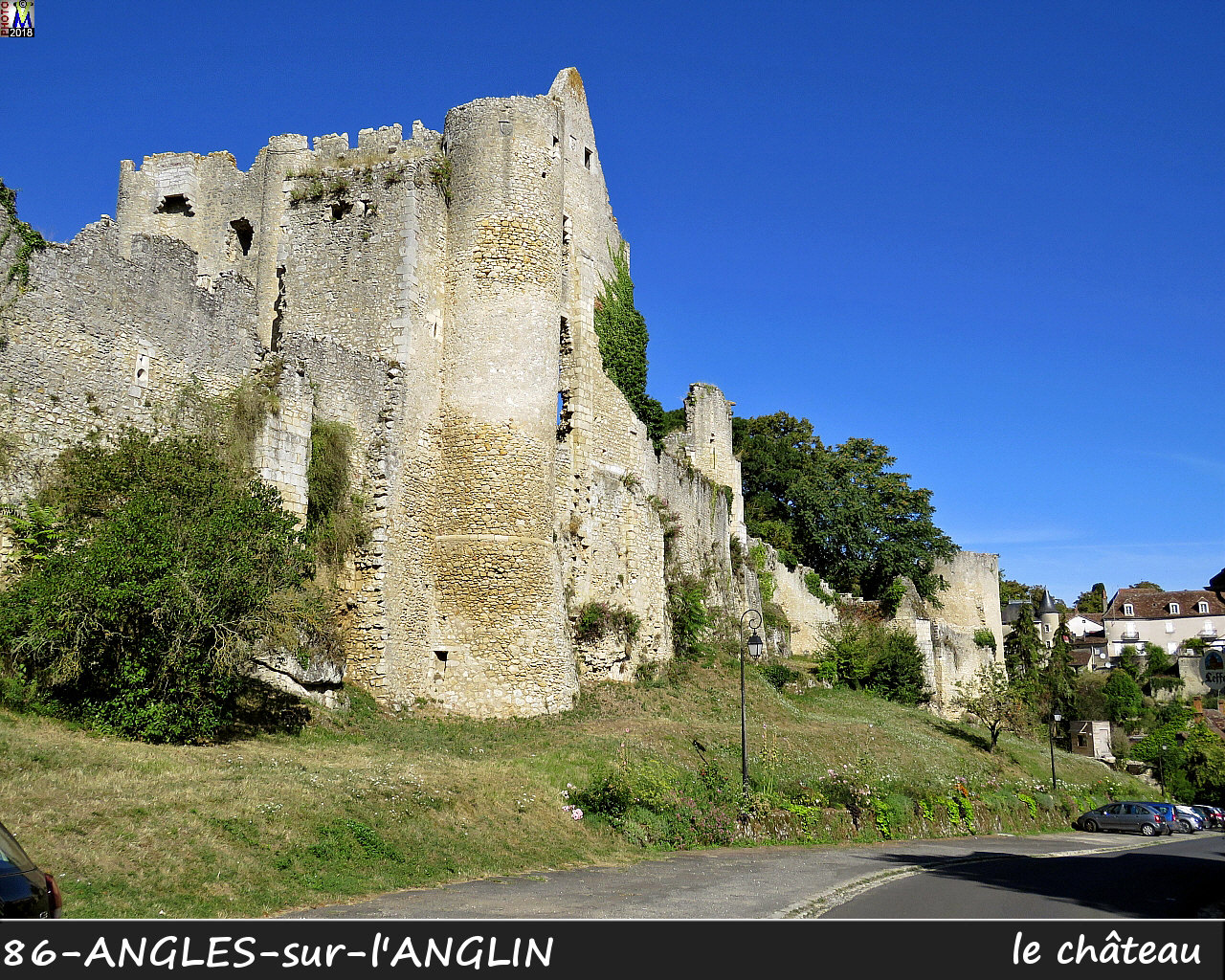 86ANGLES-S-ANGLIN_chateau_1020.jpg