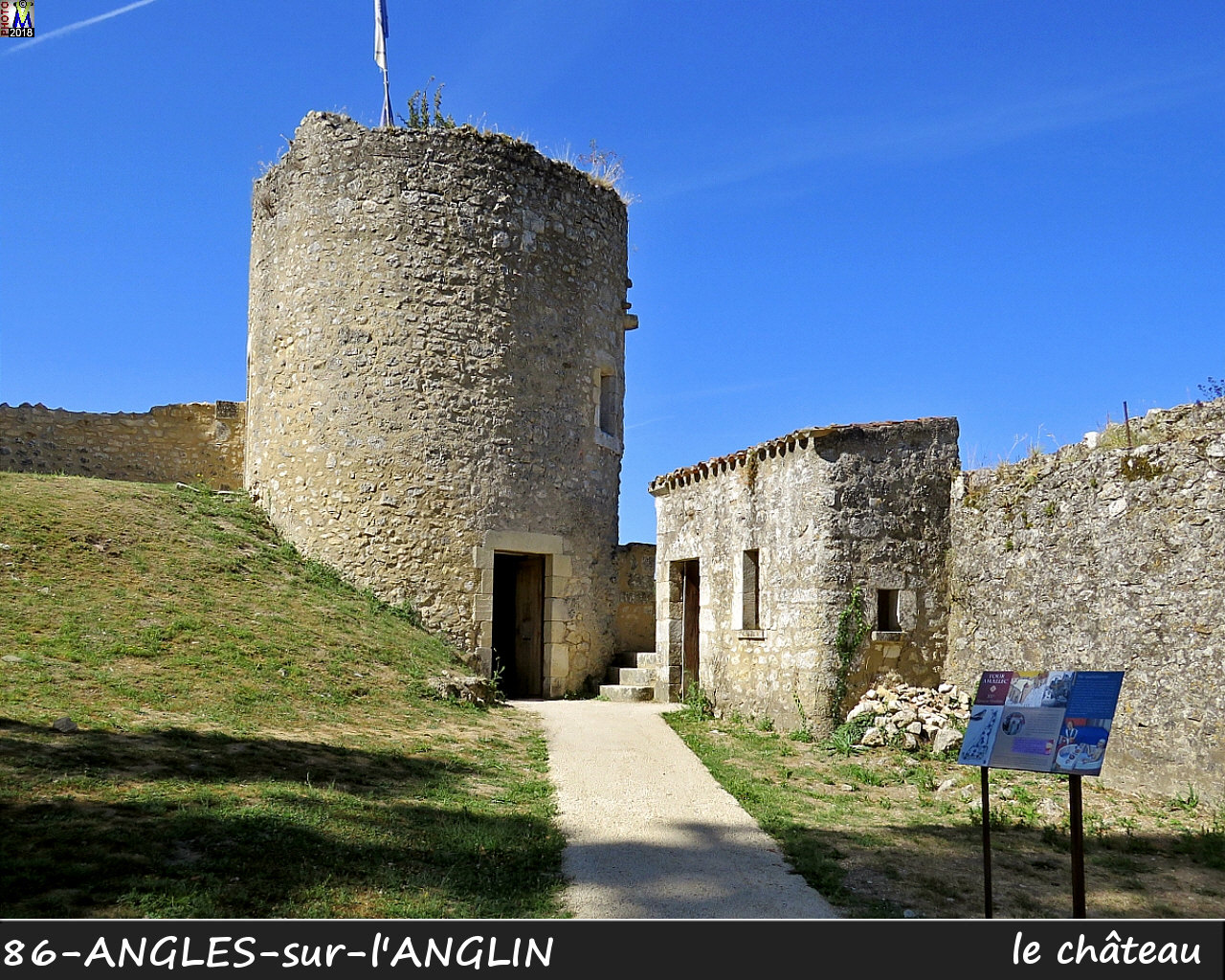 86ANGLES-S-ANGLIN_chateau_1106.jpg
