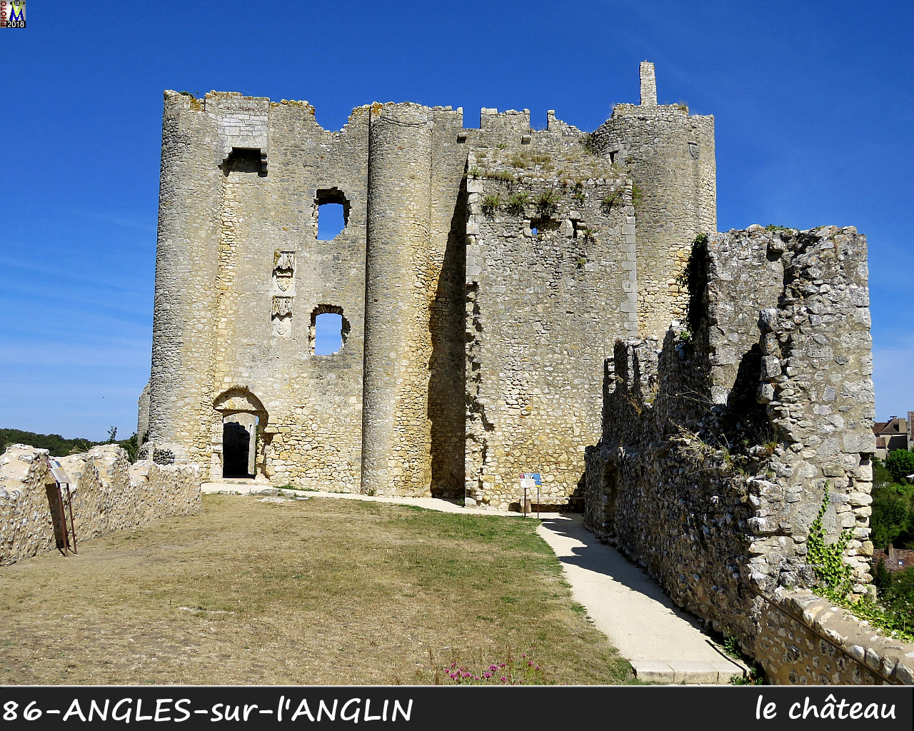 86ANGLES-S-ANGLIN_chateau_1128.jpg