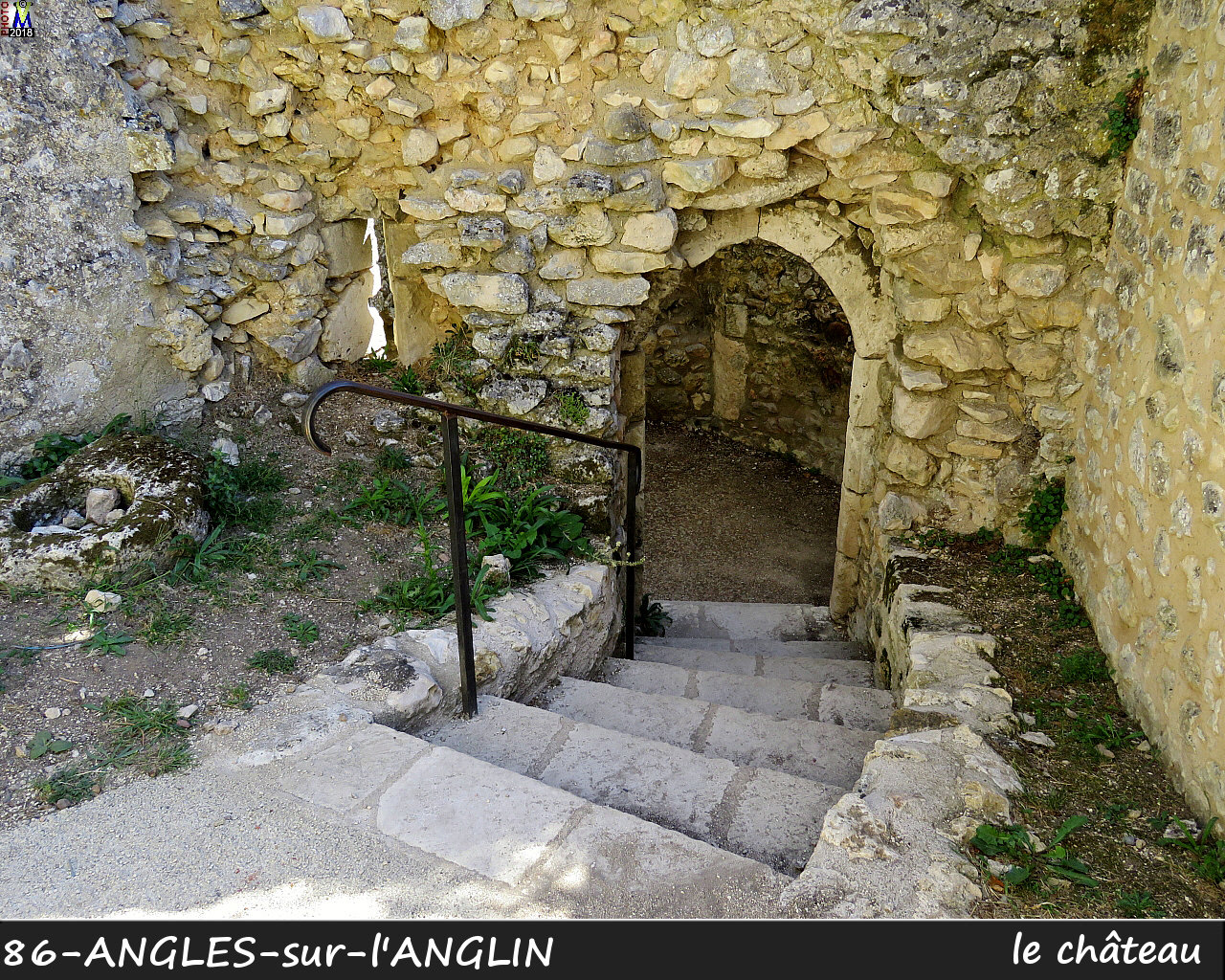 86ANGLES-S-ANGLIN_chateau_1136.jpg
