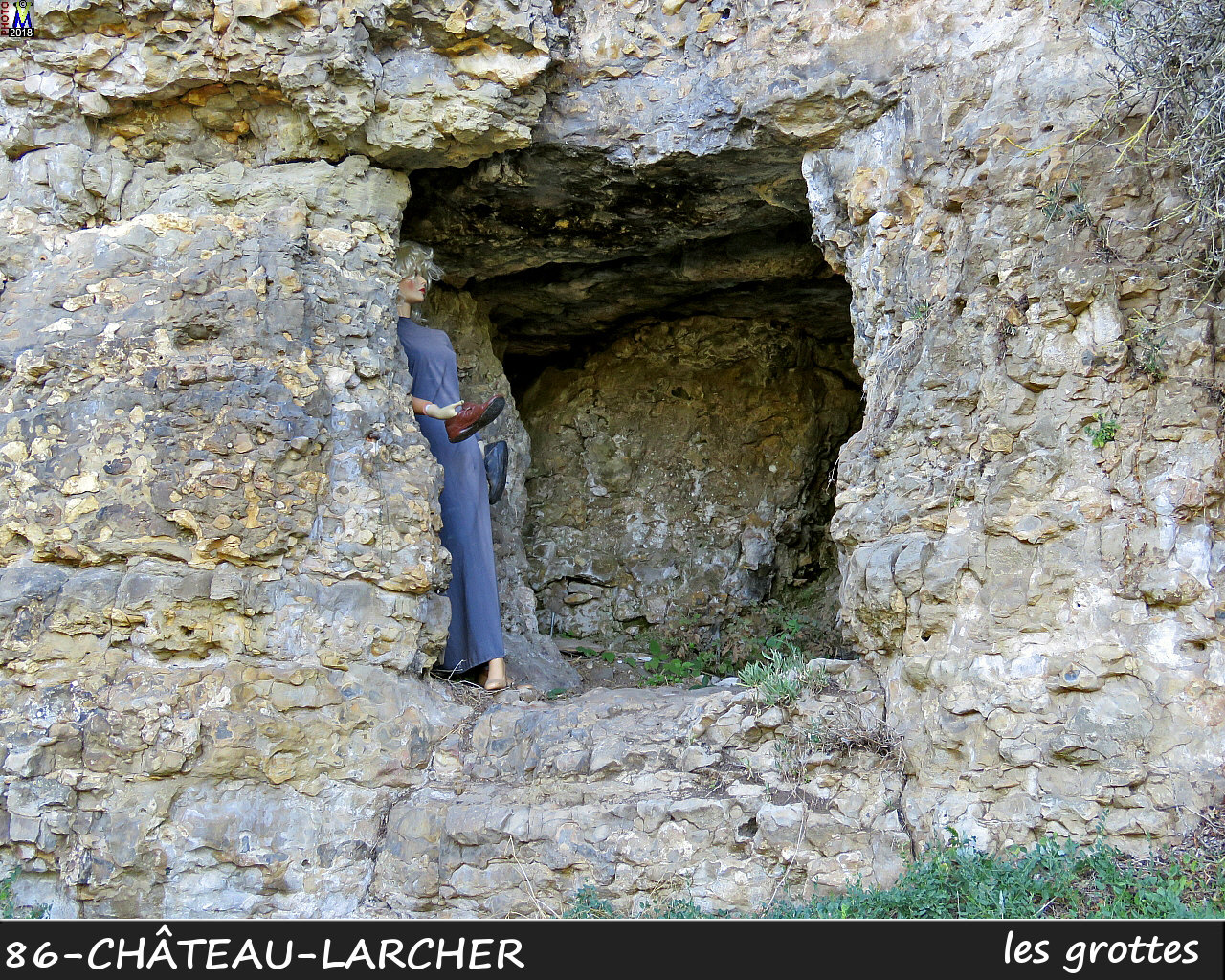 86CHATEAU-LARCHER_grottes_1002.jpg