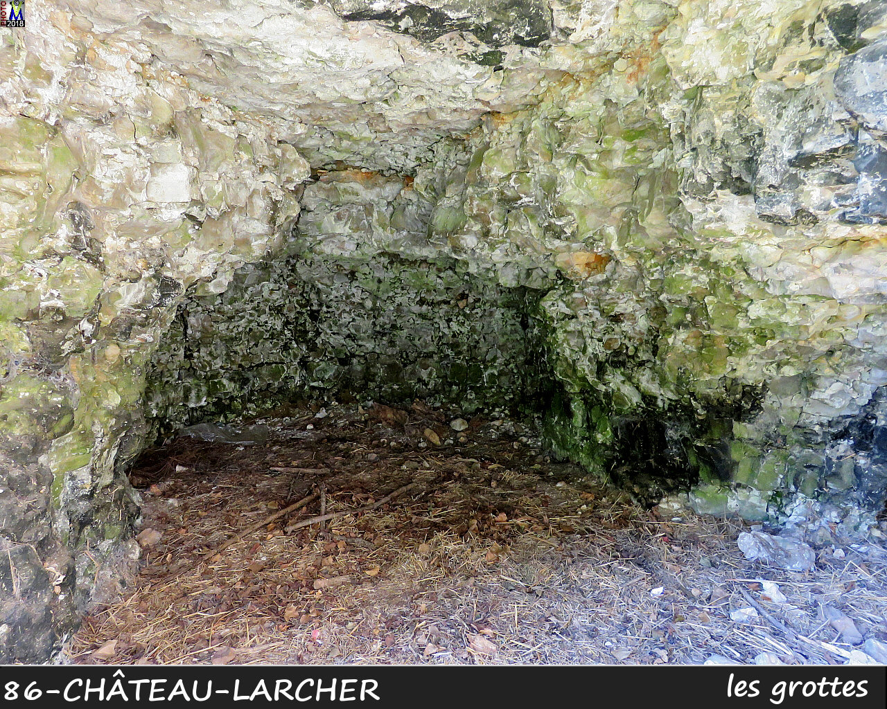 86CHATEAU-LARCHER_grottes_1012.jpg