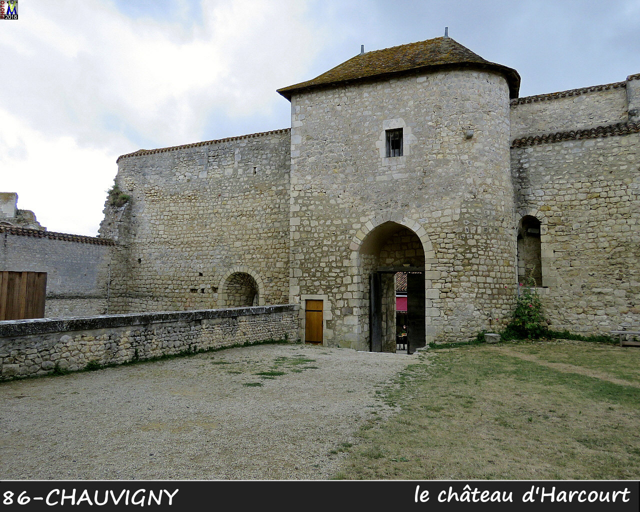 86CHAUVIGNY_chateau-Harcourt_1022.jpg