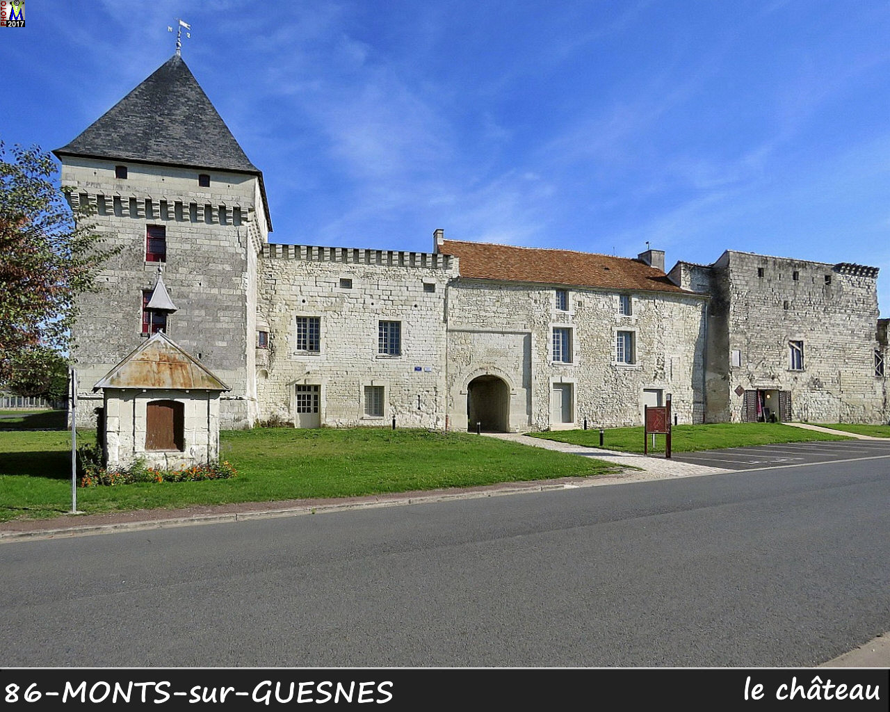 86MONTS-sur-GUESNES_chateau_104.jpg