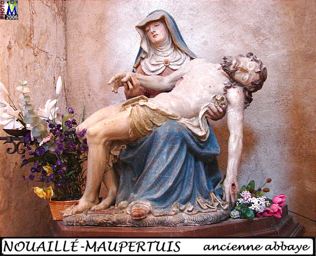 86NOUAILLE-MAUPERTUIS abbaye 240.jpg