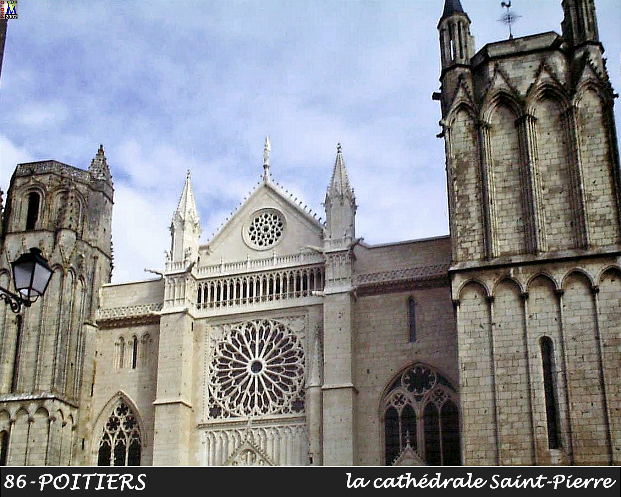 86POITIERS_cathedrale_102.jpg