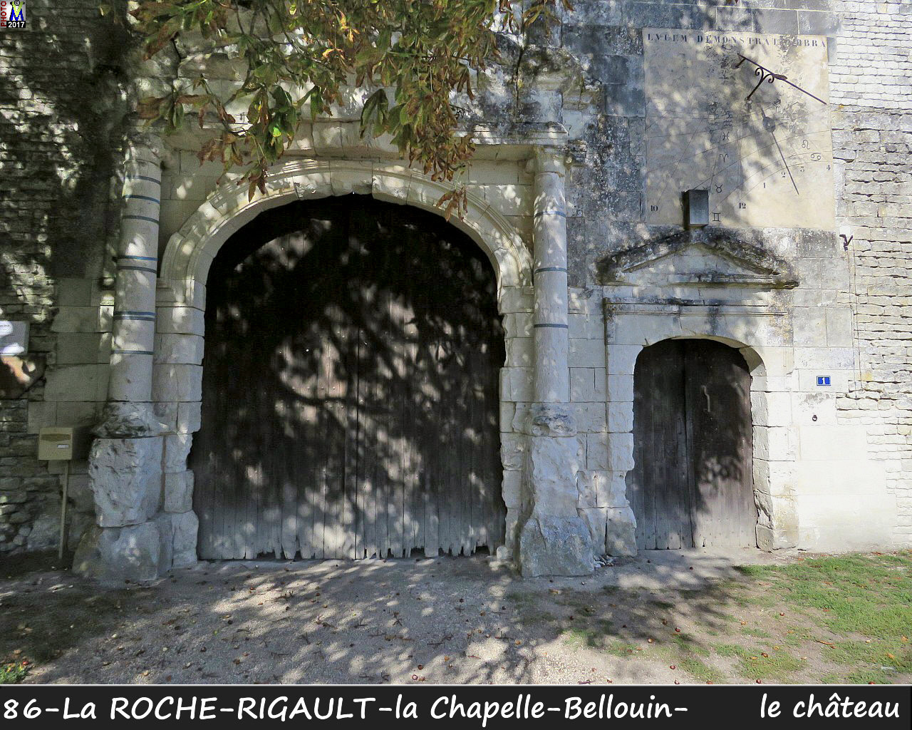 86ROCHE-RIGAULTzCHAPELLE-BELLOUIN_chateau_1010.jpg