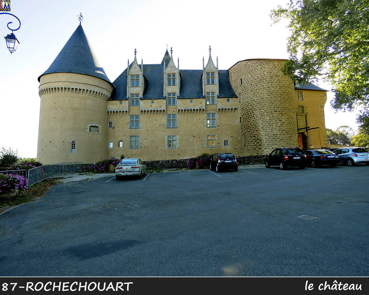 87ROCHECHOUART_chateau_1004.jpg