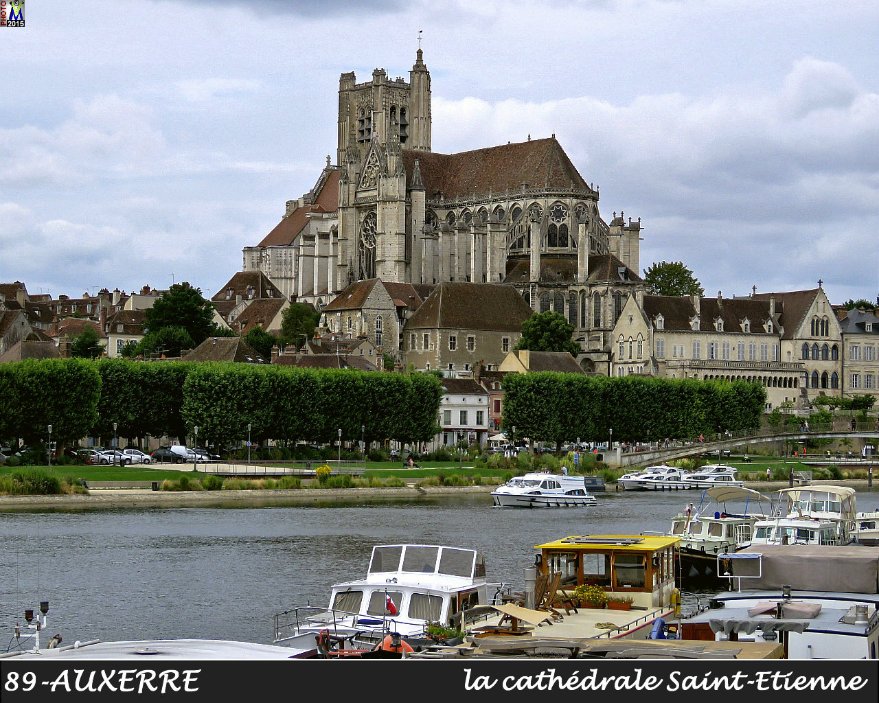 89AUXERRE_cathedrale_100.jpg
