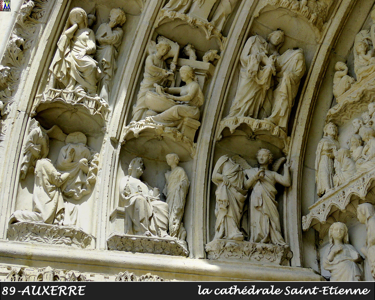 89AUXERRE_cathedrale_132.jpg