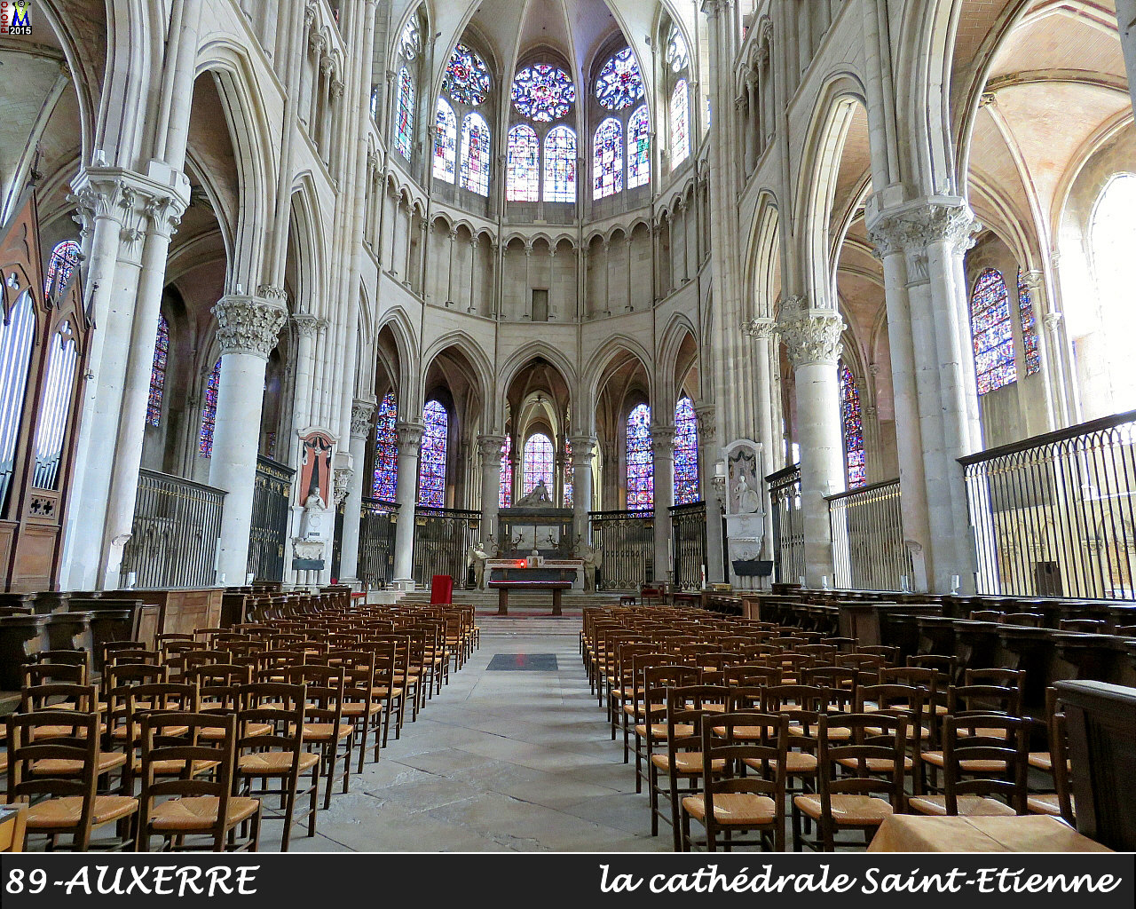 89AUXERRE_cathedrale_208.jpg