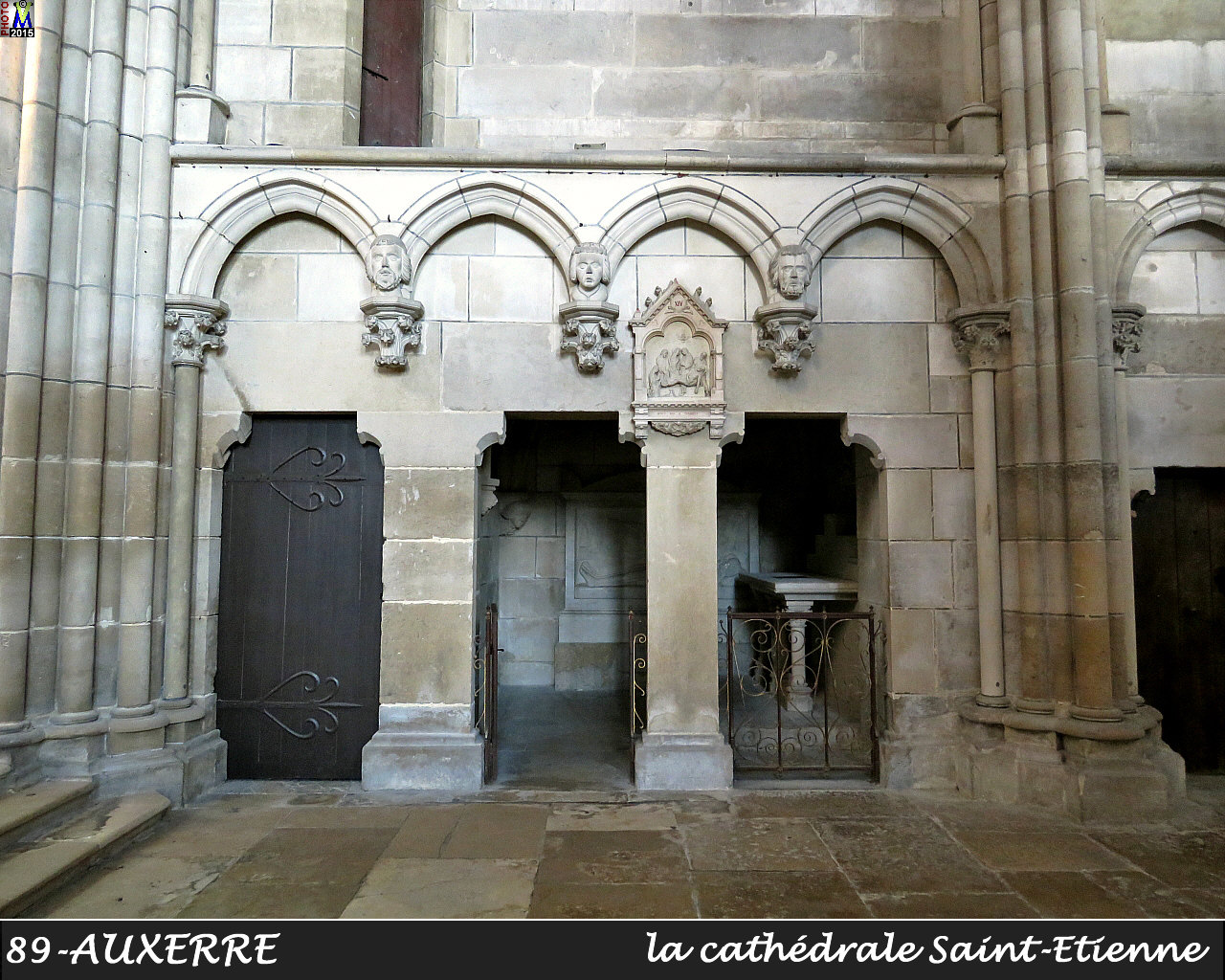 89AUXERRE_cathedrale_216.jpg
