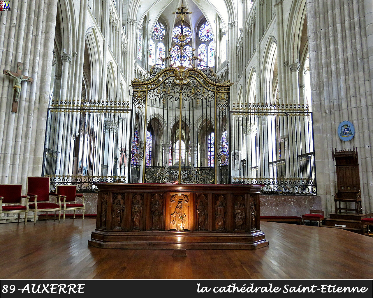 89AUXERRE_cathedrale_228.jpg