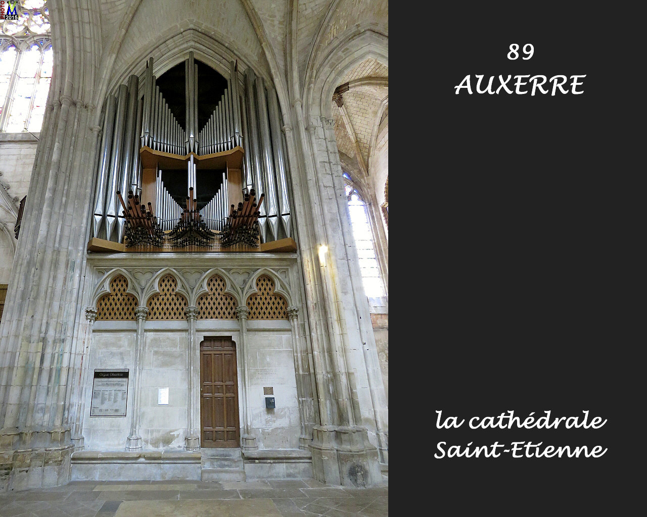 89AUXERRE_cathedrale_240.jpg