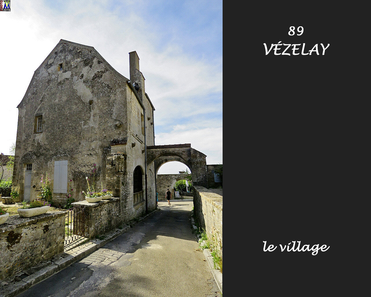 89VEZELAY-village_144.jpg